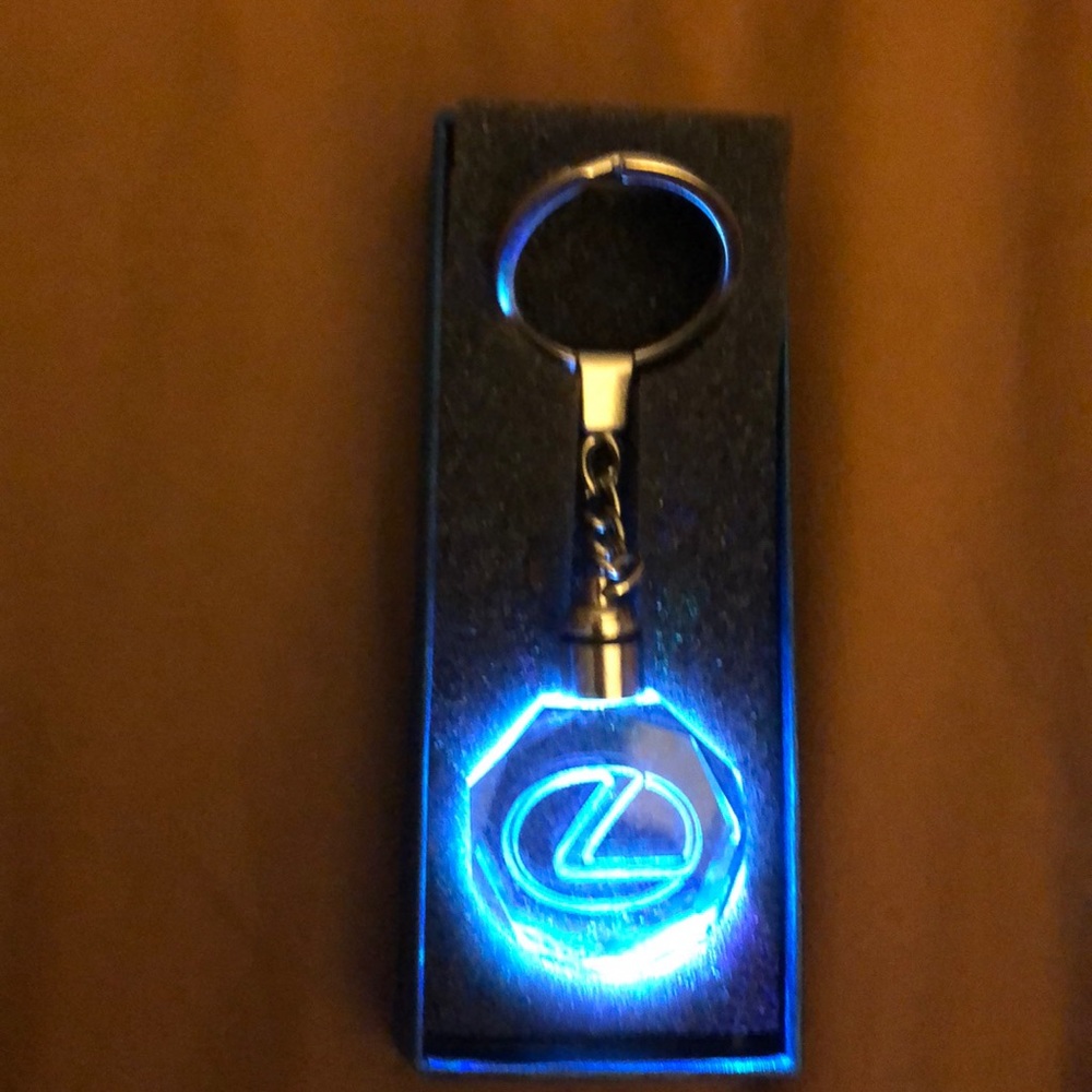 NWB Lexus LED Flashing Color Keyring 1 day ship
